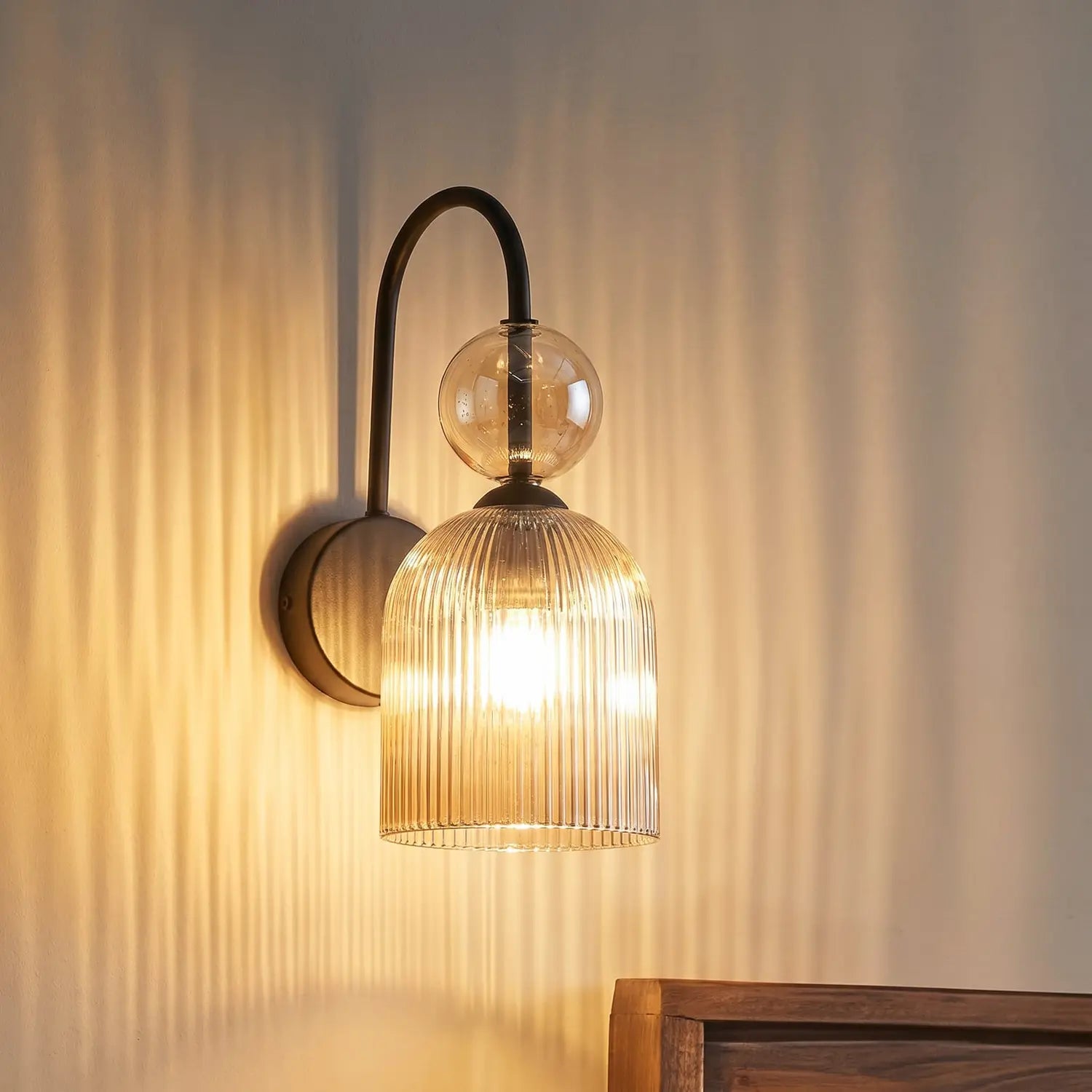 B-Ware Sophia Wandleuchte Wandlampe Glas Metall Cognac Schwarz Lampe Leuchte Led E14252 - 5906135111404