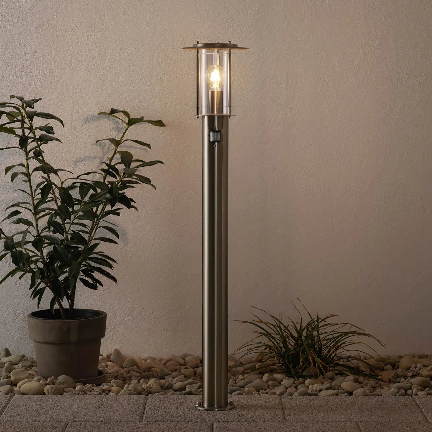 B-Ware Brilliant Wegeleuchte York Außenleuchte Gartenlampe Sockellampe Bewegungsmelder  - 4004353034060