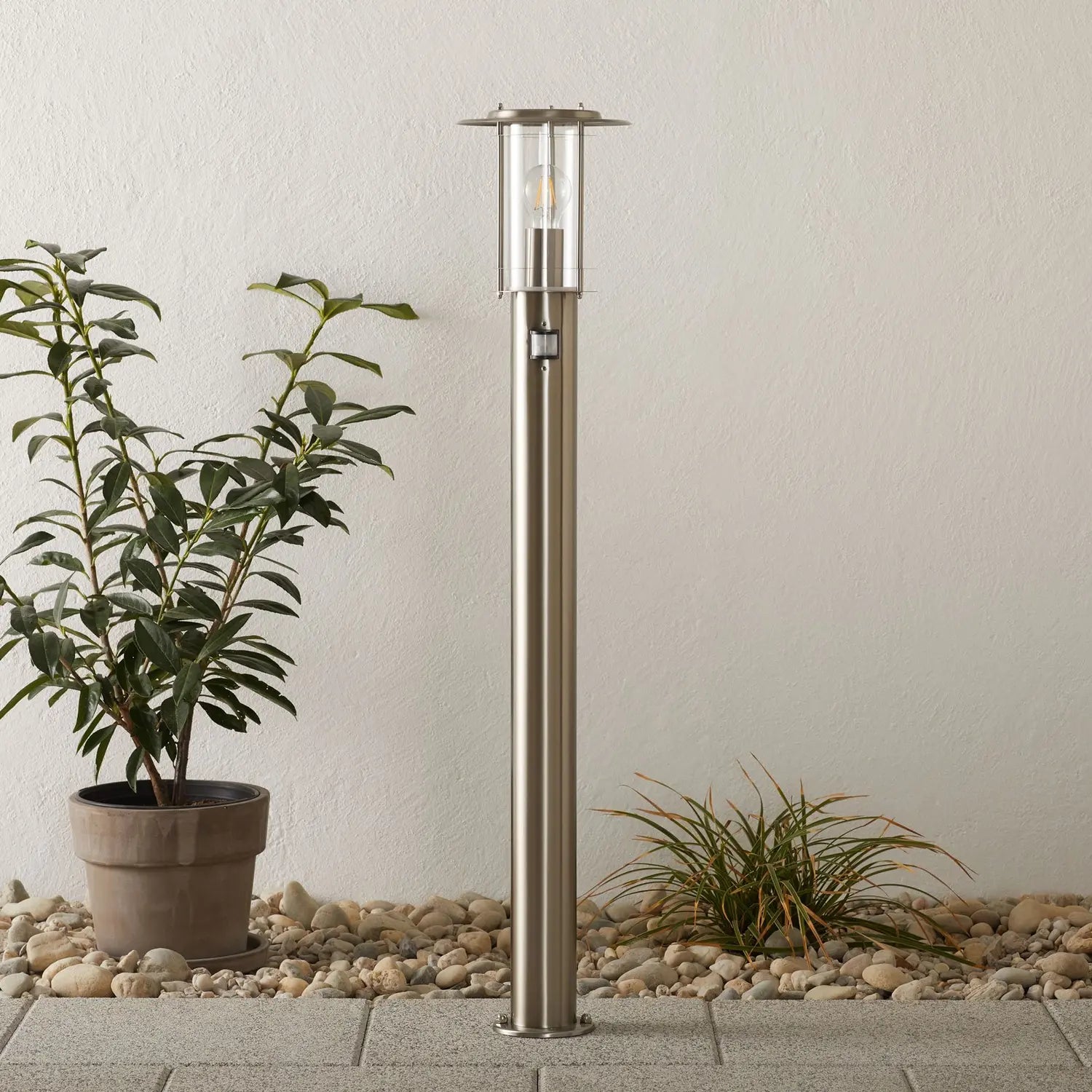 B-Ware Brilliant Wegeleuchte York Außenleuchte Gartenlampe Sockellampe Bewegungsmelder  - 4004353034060