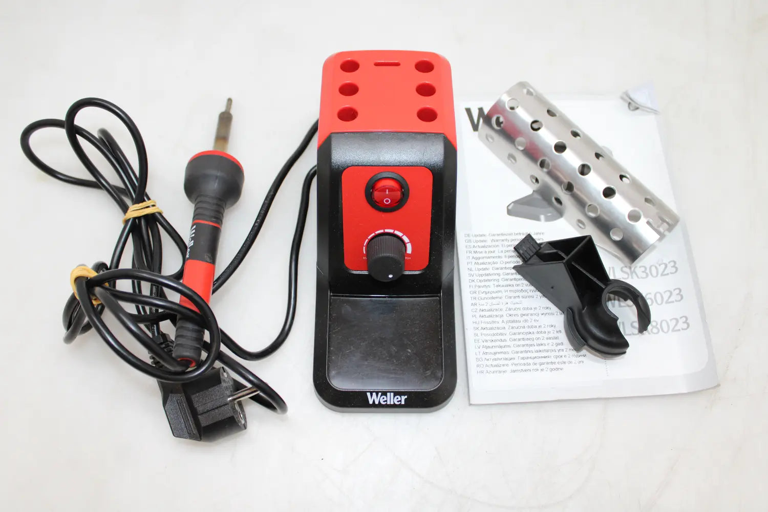 D-Ware Weller Wlsk3023 C Lötstation Analog 30 W 400 °C Max Led Beleuchtung Defektware - 4003019445288