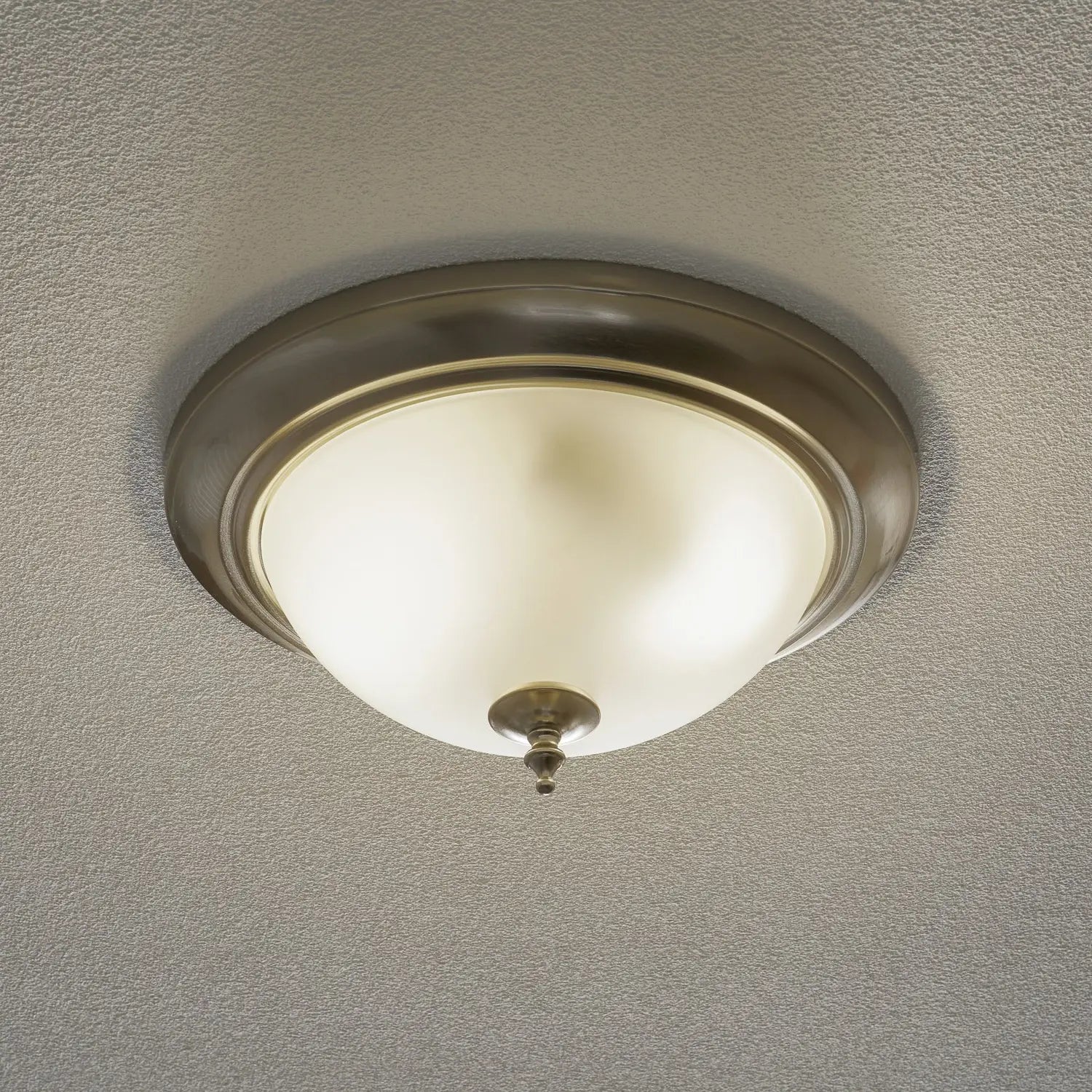 B-Ware Westinghouse Deckenleuchte Deckenlampe Harwell Nickel E27 Led Leuchte Lampe