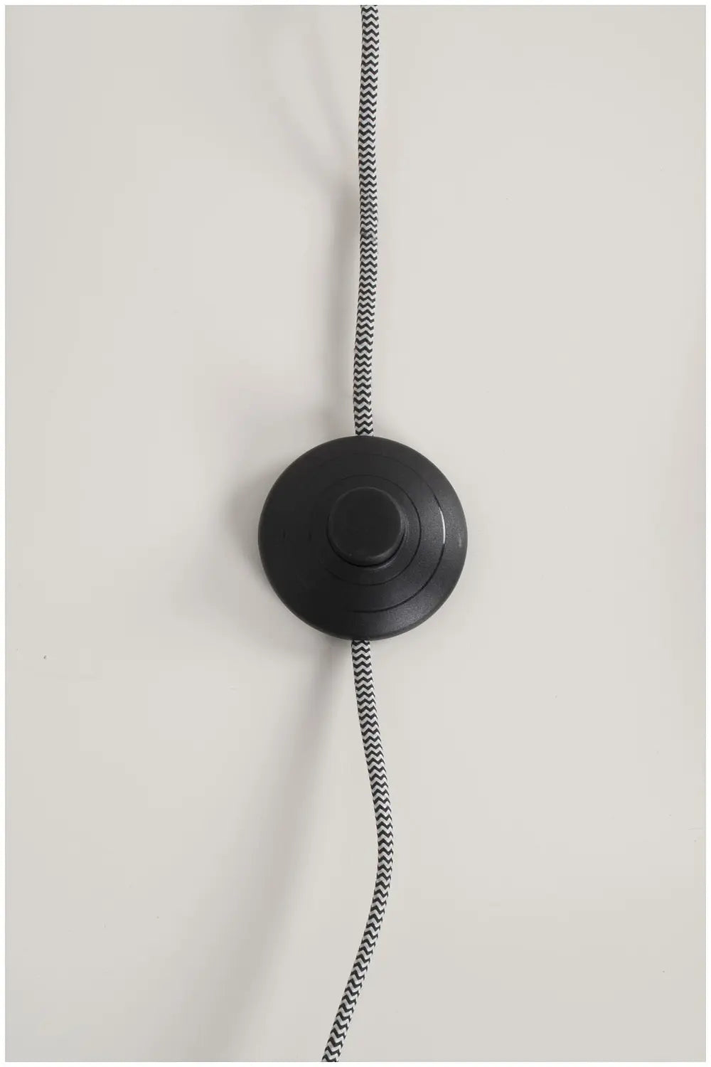 B-Ware Zuiver Stehleuchte Lampe Buckle Head Schwarz Höhenverstellbar Fußschalter 150 Cm - 8718548006324