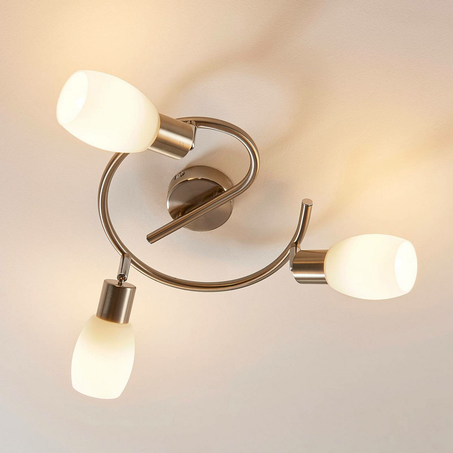 Lindby Arda LED-Strahler Rondell Deckenleuchte Deckenlampe Glas dreiflammig E14